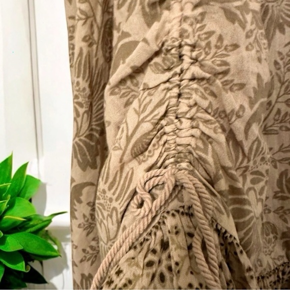 Spell and the Gypsy Lioness Maxi Skirt - Picture 7 of 9